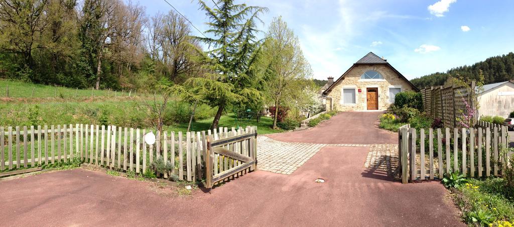 Hôtel Restaurant Rodier Campagnac (Aveyron) Exterior foto