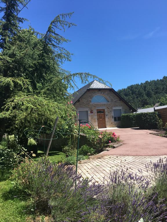 Hôtel Restaurant Rodier Campagnac (Aveyron) Exterior foto