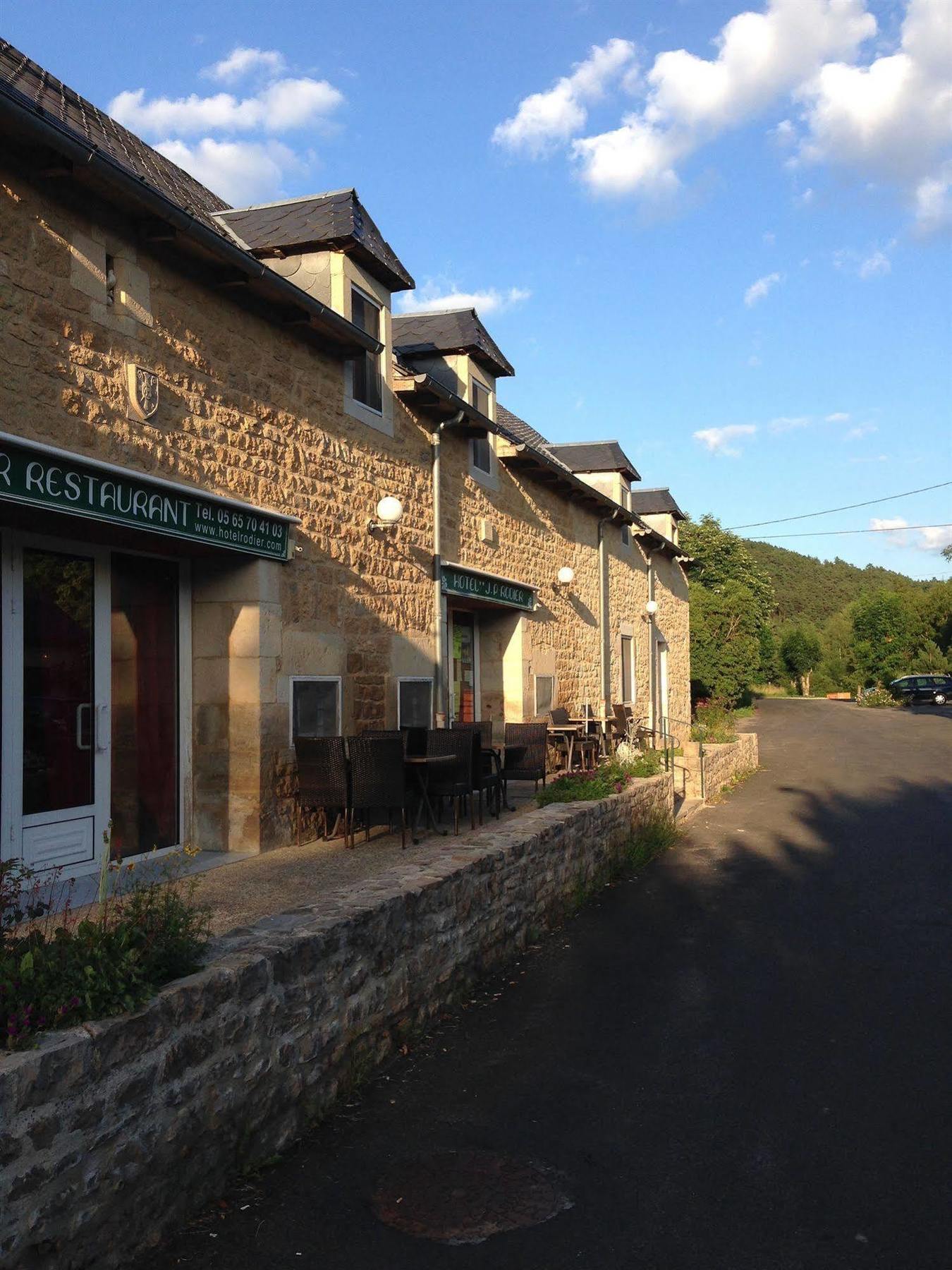 Hôtel Restaurant Rodier Campagnac (Aveyron) Exterior foto